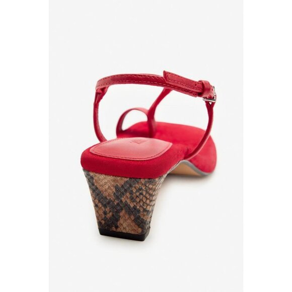 ZARA SPLIT SUEDE LIMITED EDITION SANDALS - Picture 7 of 9